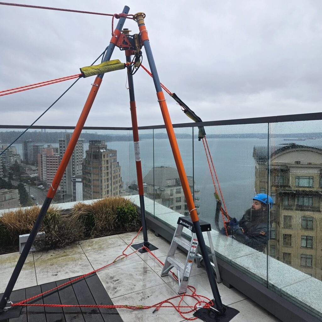 advanced rope access rigging for stand by rescue | Granite